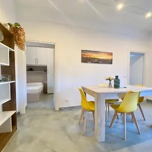 https://la-casa-rosa-san-massimo.hotelitalianriviera.com